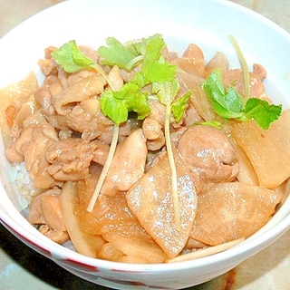 照り焼き風？大根と鶏もも肉のオイスター炒め煮丼♪